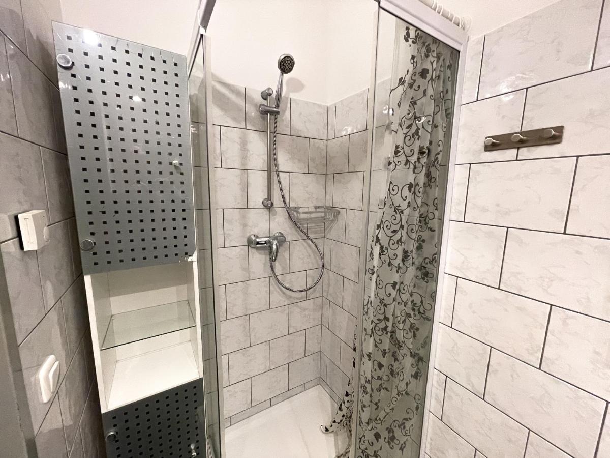 1 Bedroom Apartment Near Central Station Vienna Luaran gambar